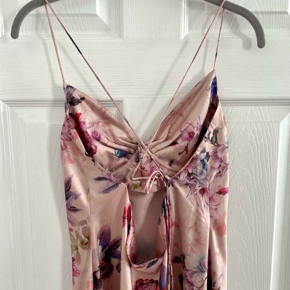 π Floral Slip Dress - Picture 12 of 15
